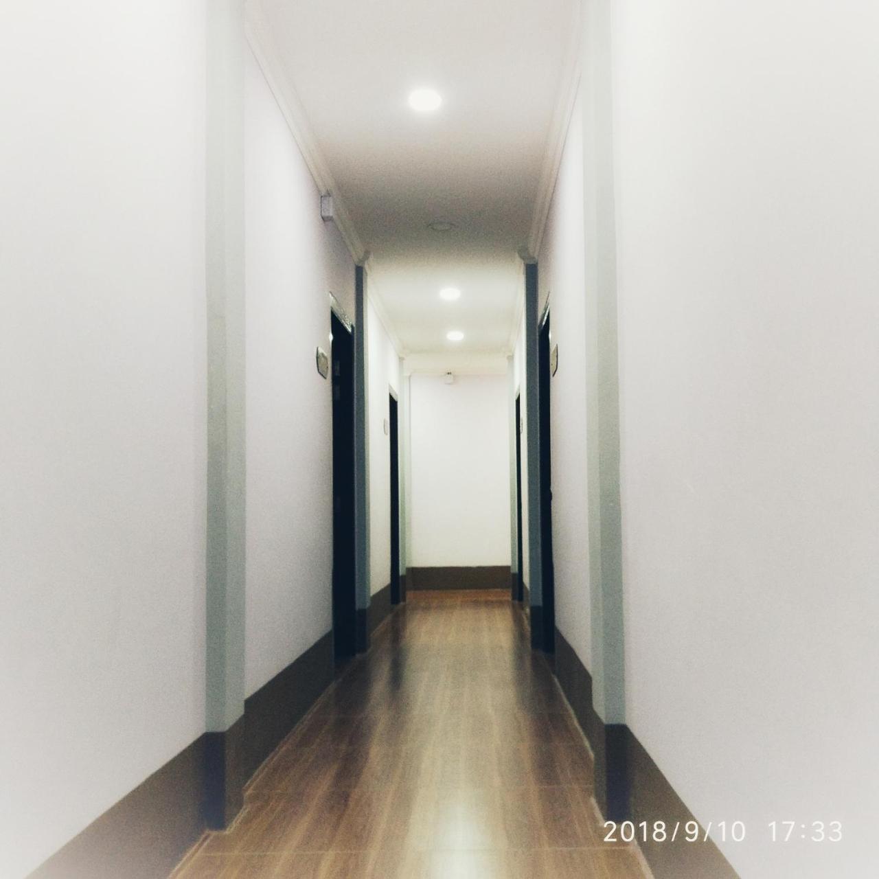 Myint Motel Баган Екстериор снимка