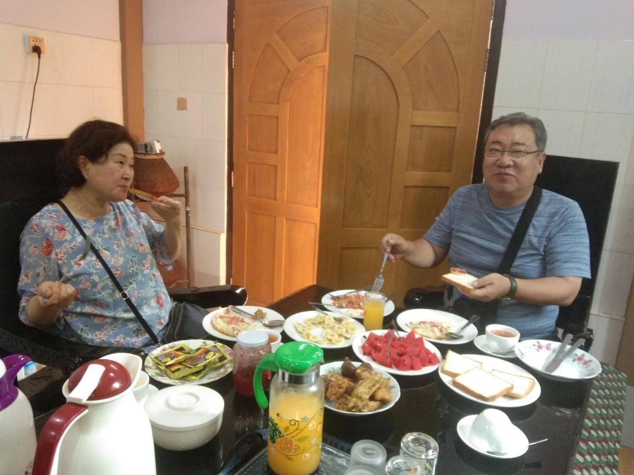 Myint Motel Баган Екстериор снимка